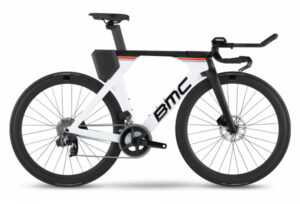 BMC TIMEMACHINE 01 DISC TWO TRIATHLONRAD SRAM RIVAL ETAP AXS 12S 700 MM WEISS SCHWARZ 2022.jpg